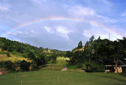 http://www.zamboanga.com/z/images/8/87/Antipolo_sunvalleygolf.jpg