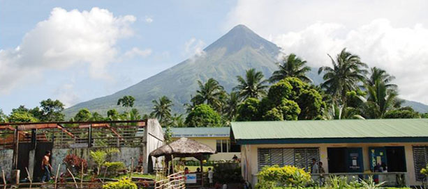 File:Mayon volcano albay province.jpg