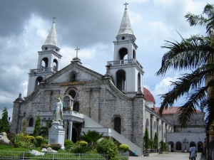 Iloilo jaro cathedral.jpg