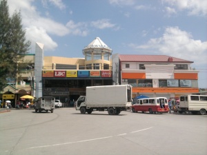 Plaza Guagua,Pampanga.jpg