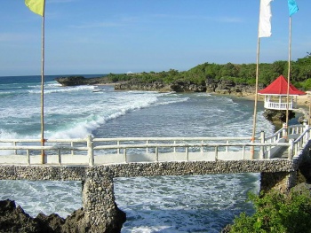 Bolinao pangasinan beach.jpg