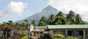 Mayon volcano albay province.jpg