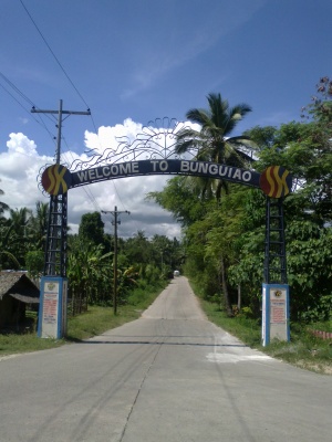Bunguiao Welcome Arch.jpg