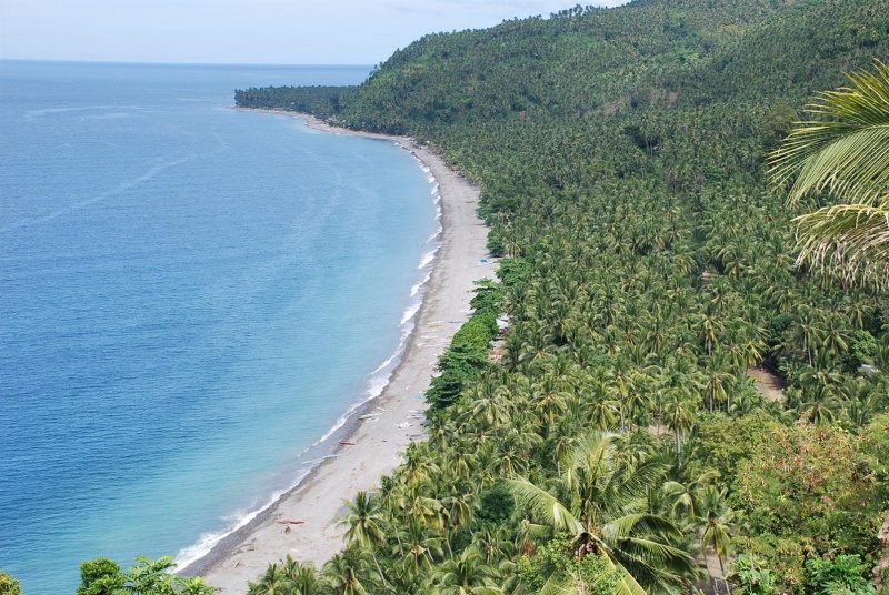 File:Limpapa Beach.JPG
