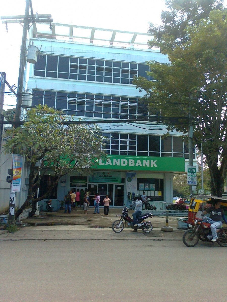 FileLand bank miputak dipolog city zamboanga del norte.jpg Philippines
