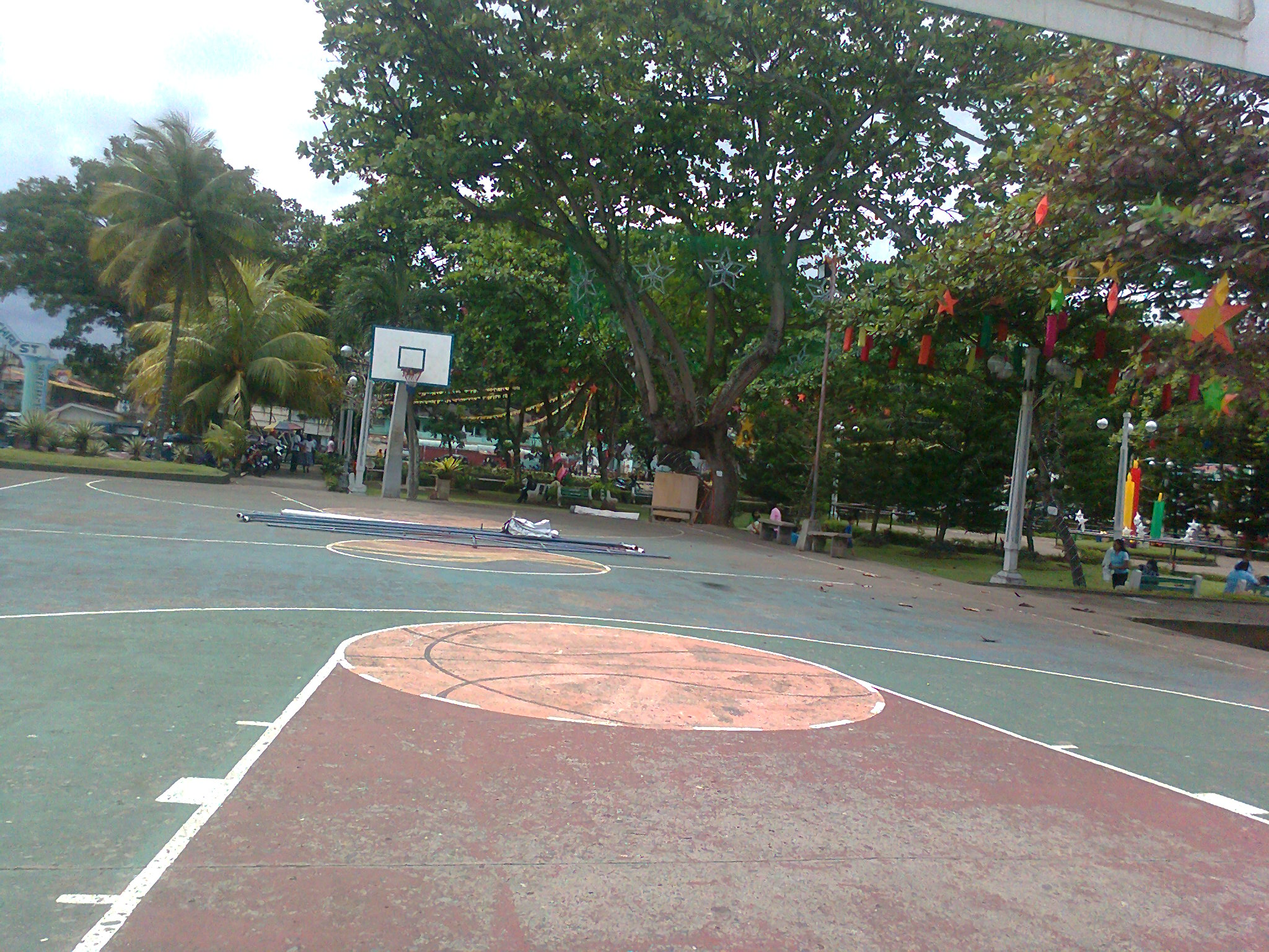 FileBasketball court of poblacion 2 oroquieta city.jpg Philippines