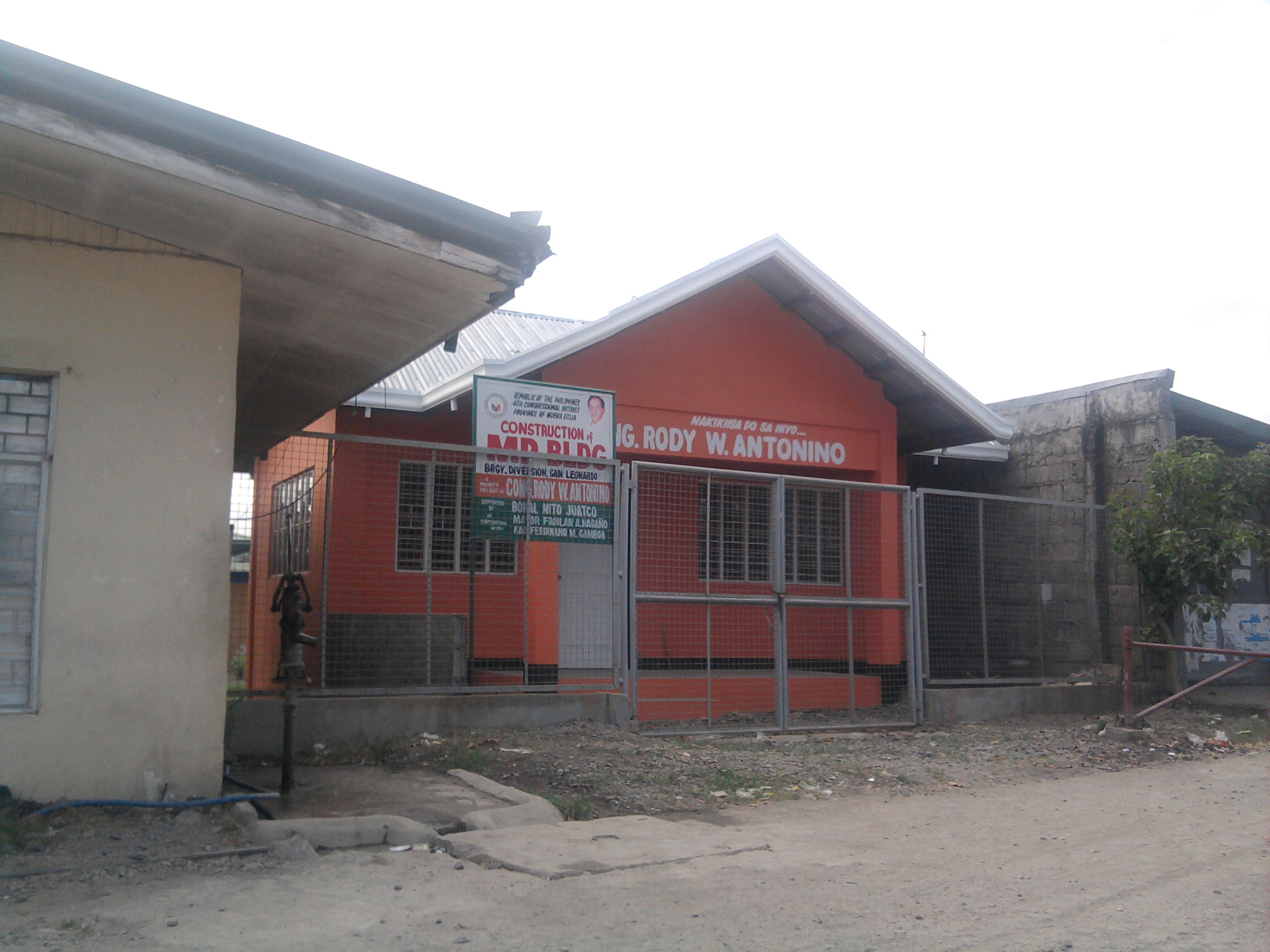 File Barangay Hall Of Diversion San Leonardo Nueva Ecija jpg 