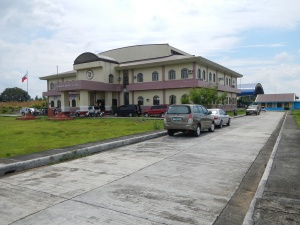 Peñaranda Town Hall in Nueva Ecija.jpg