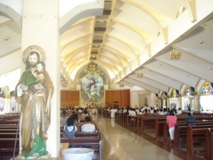 Tetuan church interior 01.JPG
