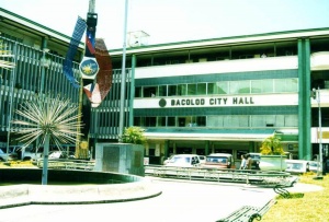 Bacolod city hall.jpg