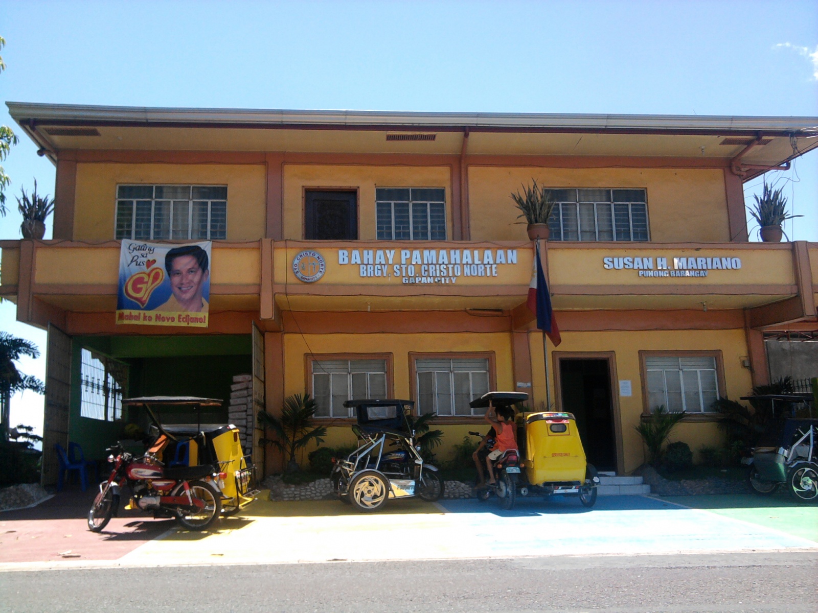 FileBarangay Hall of Sto. Cristo Norte, Gapan City, Nueva Ecija.jpg