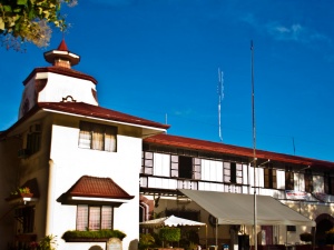 Dumaguete City Hall.jpg